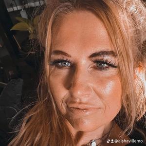 Sand i håret (feat. Jenny-Marie viik)