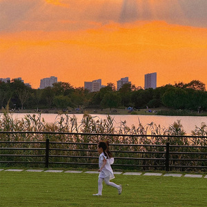 我们是否（Seize the day）