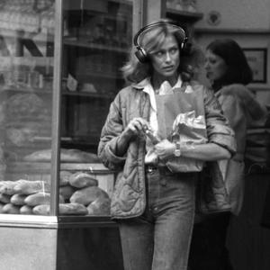 Lida (feat. Max Mellow)