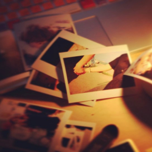 뒤로 가는 남과 여 (feat. AG성은)