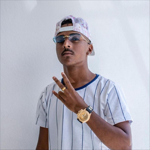 Tá Com Tudo em Cima