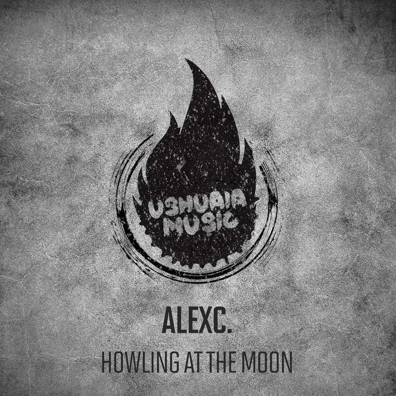 HowlingAtTheMoon封面
