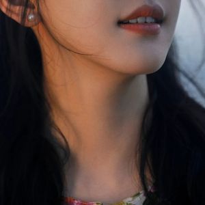 大雪纷飞覆盖山河