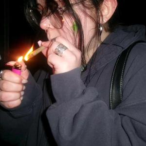 cheesin' (feat. eryxse)