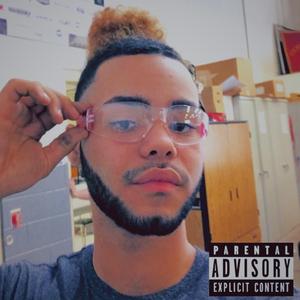 Superstar (feat. yvungjake)