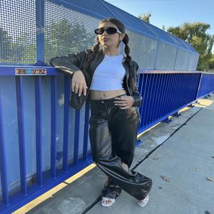 Isabela K. (OBSESSION)
