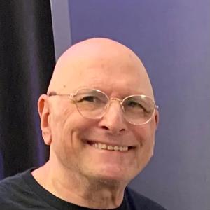 HONEY ON MY LIPS (feat. RYAN SIMS)