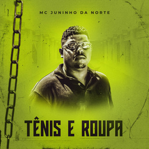 Tênis e Roupa