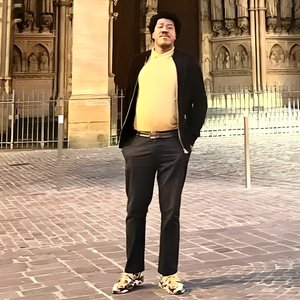 Let's hang out somewhere