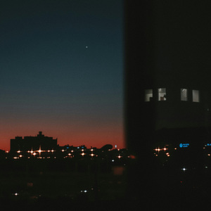 黎明后等下一次心动