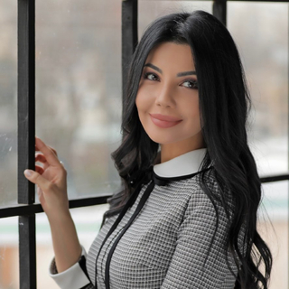 Shahzoda Singer