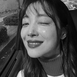 致雪莉(PROD. LOWLIFE)