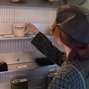 把黑夜涂成蓝色