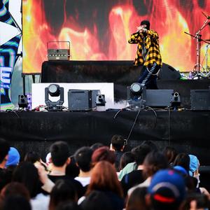 我没有什么好开心的