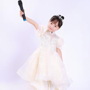 花儿朵朵向太阳