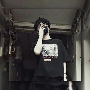 这首歌是个半成品也不知道取什么歌名我会努力让生活变好生活很美好大家一起加油向前冲呀gogogo