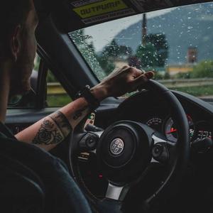 阿吉太组合 - 阿衣莫