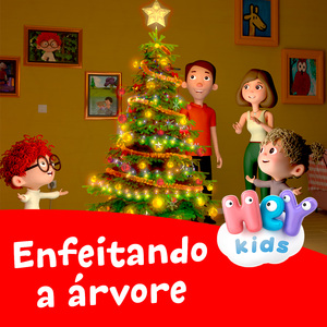 Enfeitando a Árvore