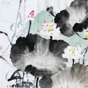 "出淤泥而不染"