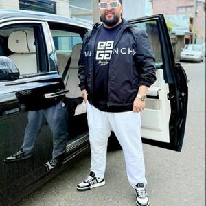 tzanca uraganu ai ochi ca migdala