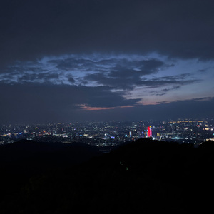那些漫长的夜晚和揪心的梦