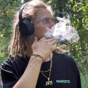 BRAGGA(Z)DOLNEGOŚLĄSKA RMX MUFFIN3K BEATS (feat. FIXEL)