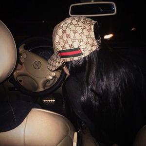 Gucci Sweater (feat. Cocobar)