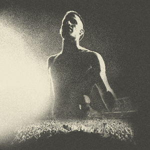 ⁠NIÑO GORDO FLACO con Ca7riel (En Vivo Estadio Racing Club)