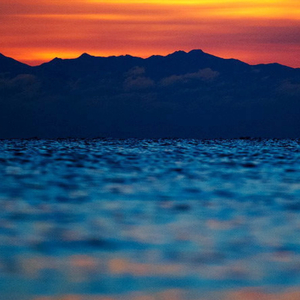 《贝加尔湖畔》