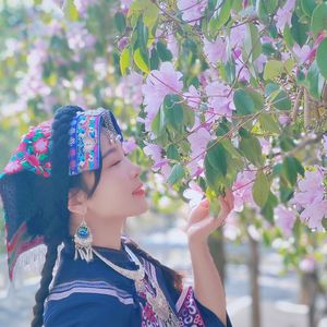 《马桑树下》罗希彦 伴奏