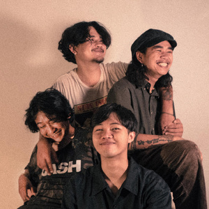 บทเพลงพันลำ