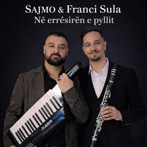 Në errësirën e pyllit