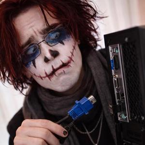 Charlie Doesn't Know (How to Plug in a PC)