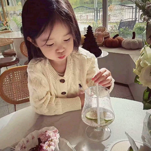 枫叶红时多离别