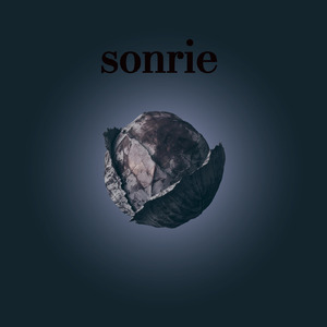 sonrie