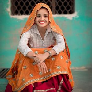 माला चांदी की बण वाली हरि नई साल प लेजा