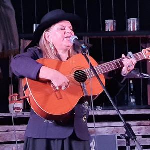 EL TELÓN DE LA TRISTEZA (DEDICADA A LOS PAYASOS) (feat. JULIO COBELLI)