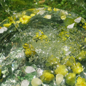 「 气泡水失重时刻 」— 浪漫主义