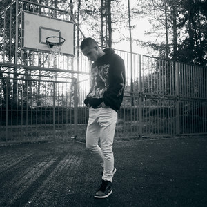Hood Classic 99 (Prod. by SONIUS)