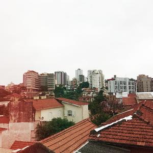 Absorto em Pensamentos