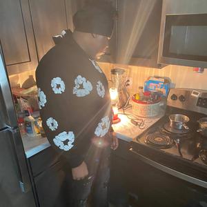 Itz to late(makkgin) (feat. makkgin & Dreamthug)