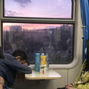 事实上人确实就是留不住任何关系