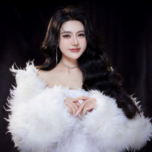 Anh Là Cố Chấp Duy Nhất Của Đời Em (House Lak)