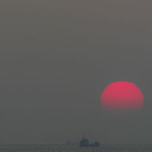 最远的你是我最近的爱