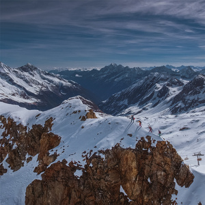 失眠必备舒适睡眠的自然白噪音舒缓钢琴曲