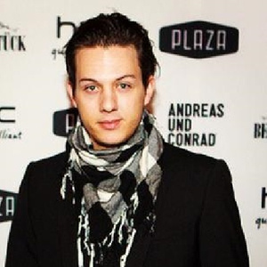 Carry On (Radio Edit)