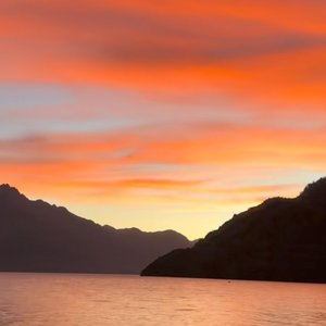 我对缘分小心翼翼