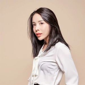 一半痴情一半泪 (DJ默涵版)