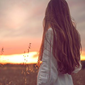 夜空下的幻想 (睡眠轻音乐)