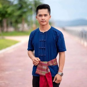 นางฟ้าผลาฮัก (Nang Fa Pha Lar Huk)